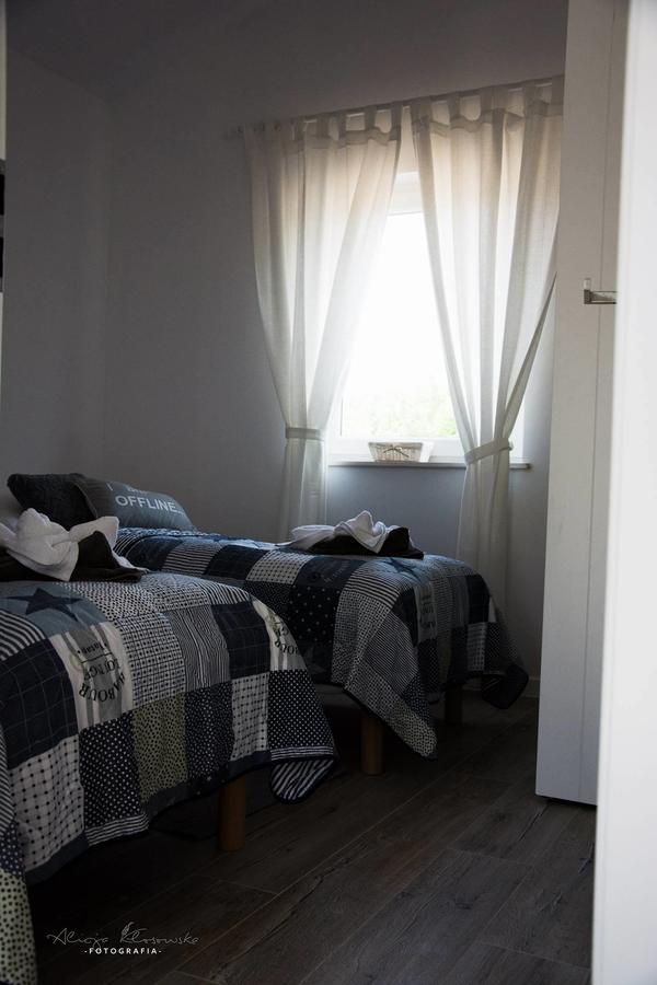 Dworek Wymyslowo Tuchola Exteriör bild